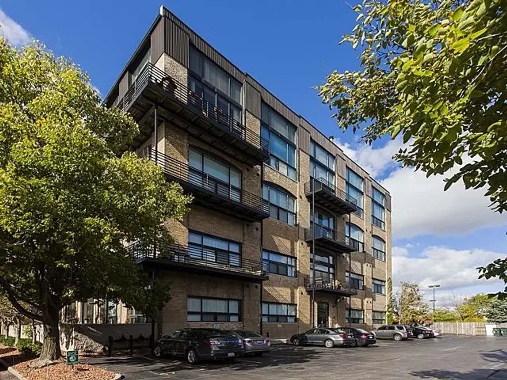2614 N Clybourn Avenue 401, Chicago
