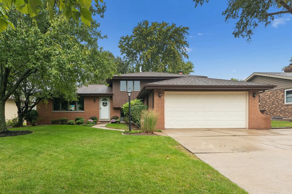 10842 Bryant Road, Mokena