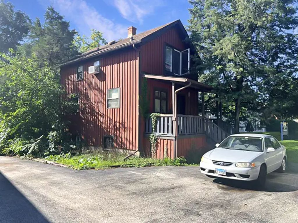 416 Crescent Street, Wheaton