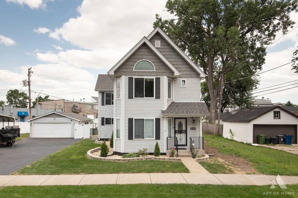 6120 W 98th Street, Oak Lawn