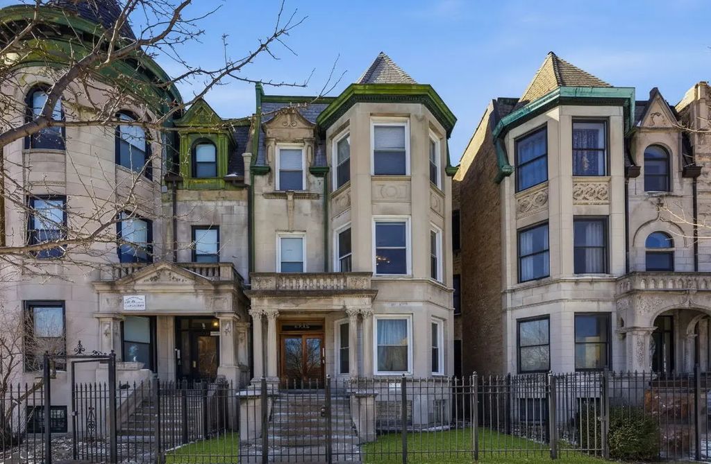 4736 S Prairie Avenue, Chicago