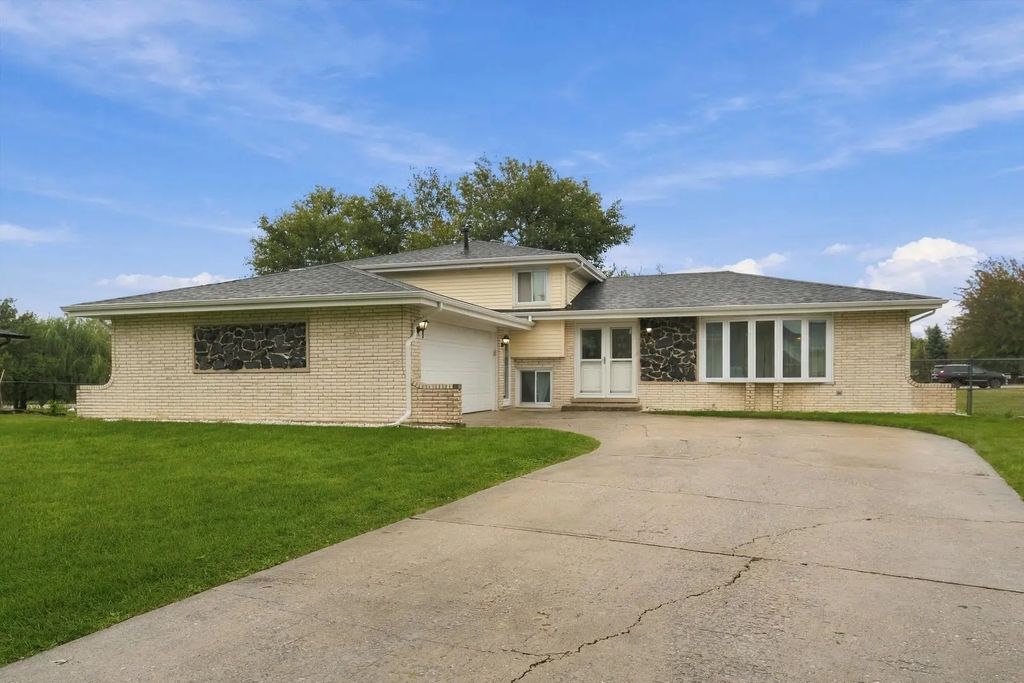 12025 Winchester Road, Orland Park