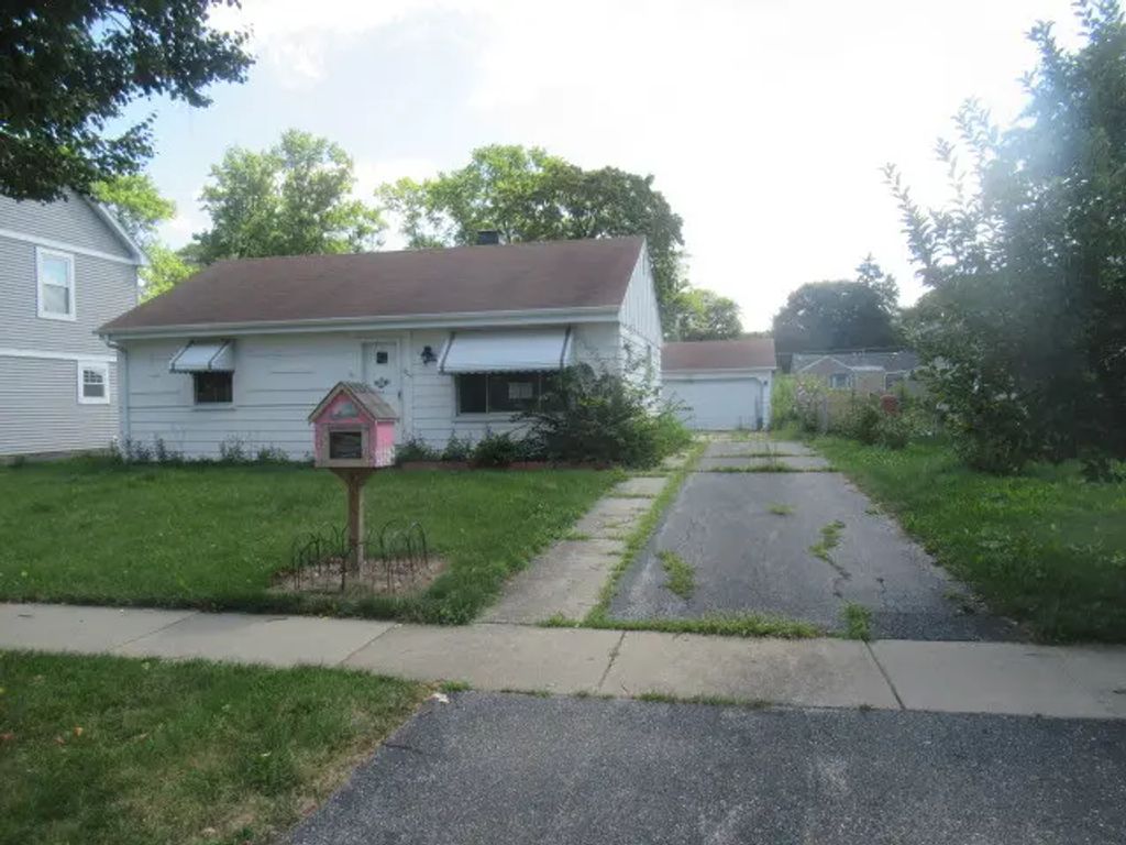 209 N William Street, Mount Prospect