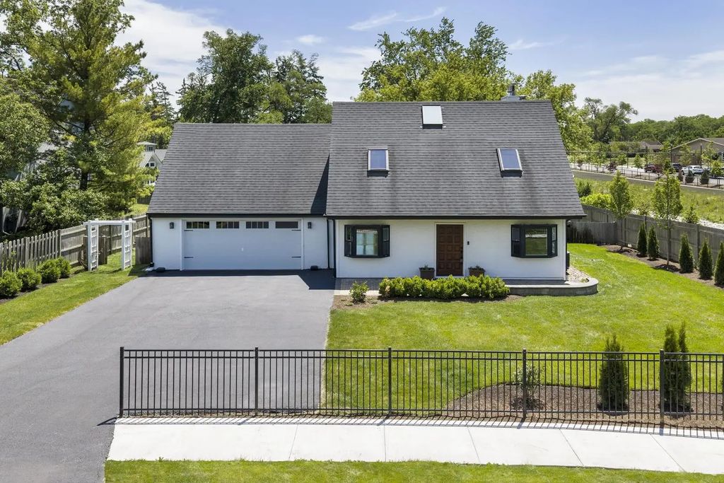 2535 Techny Road, Northbrook