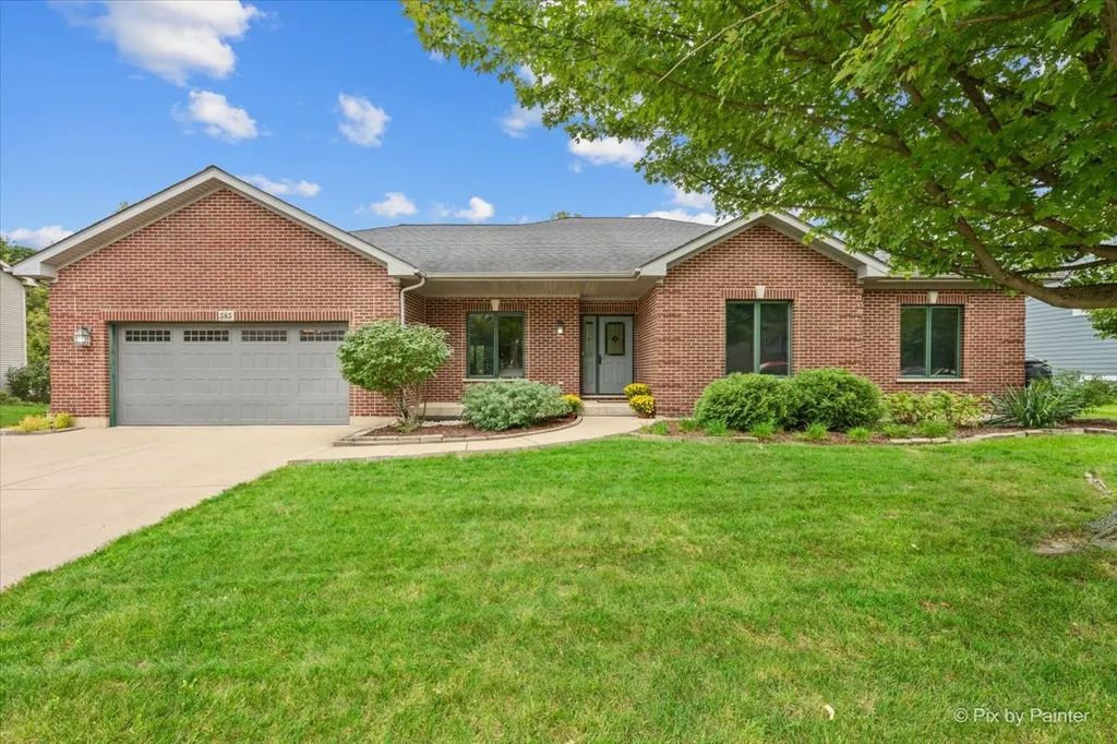 585 Mildred Drive, Marengo