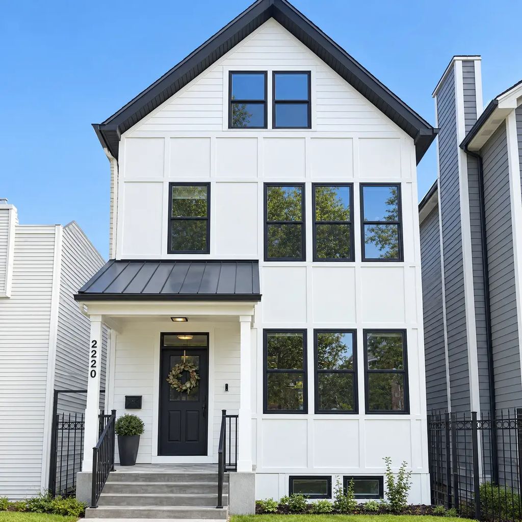 2220 W Fletcher Street, Chicago