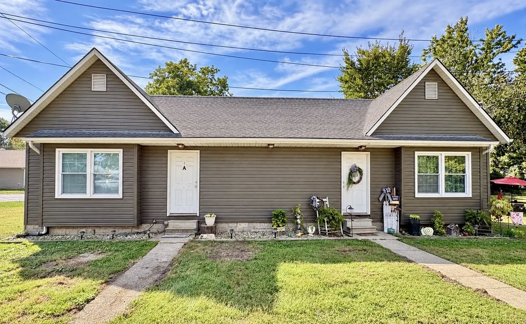 402 S Elm Street, Cambria