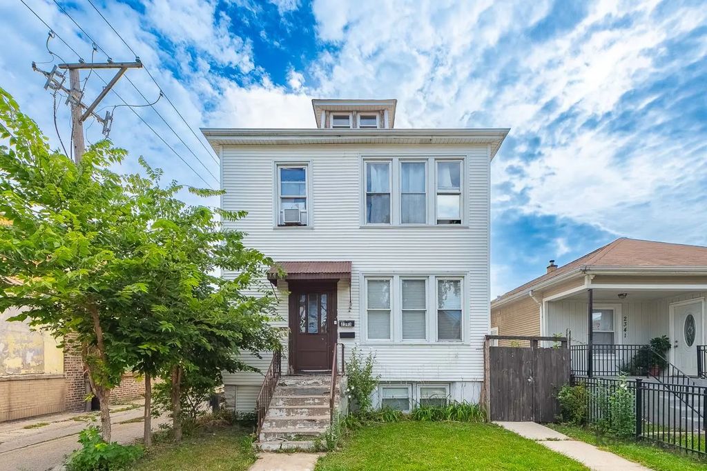 2343 N Parkside Avenue, Chicago