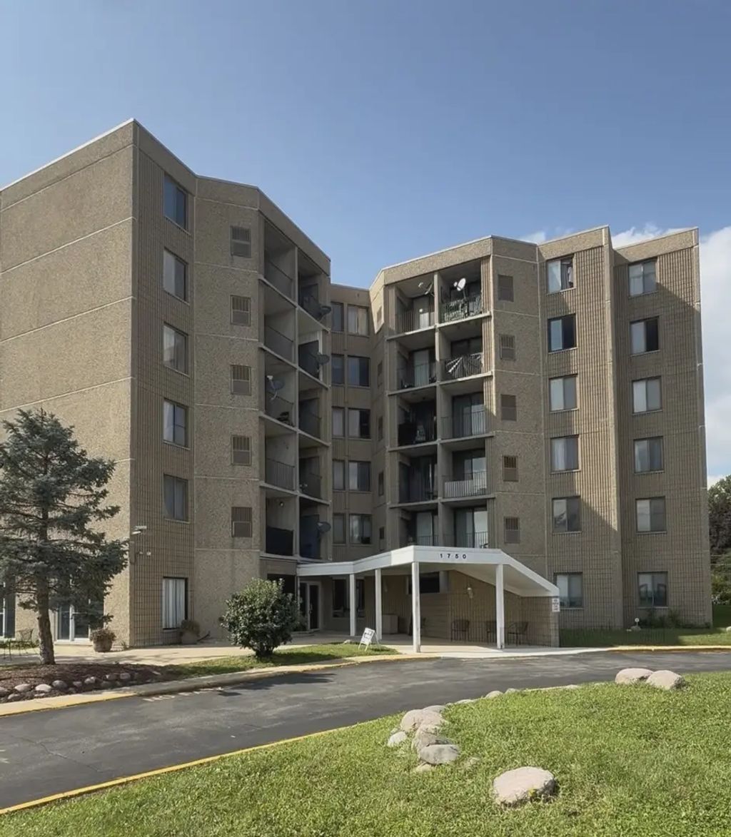 1750 N Marywood Avenue 314, Aurora