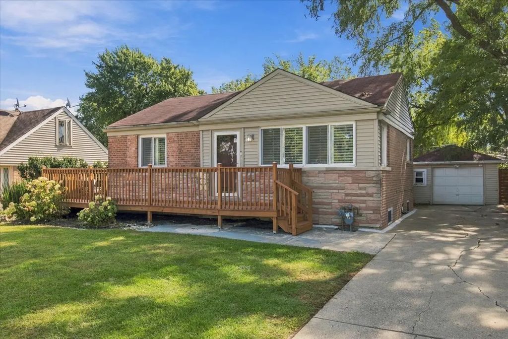 2037 E Touhy Avenue, Des Plaines