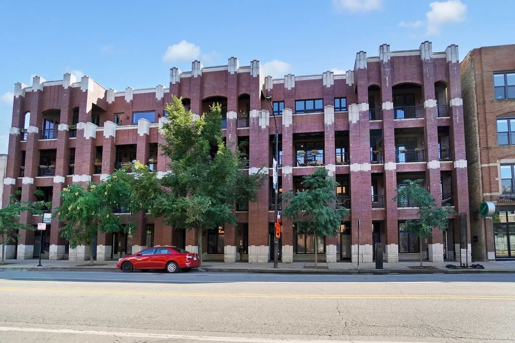 1419 W Chicago Avenue C1, Chicago