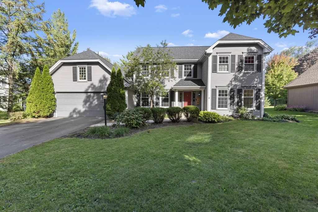 4988 Solitude Drive, Rockford