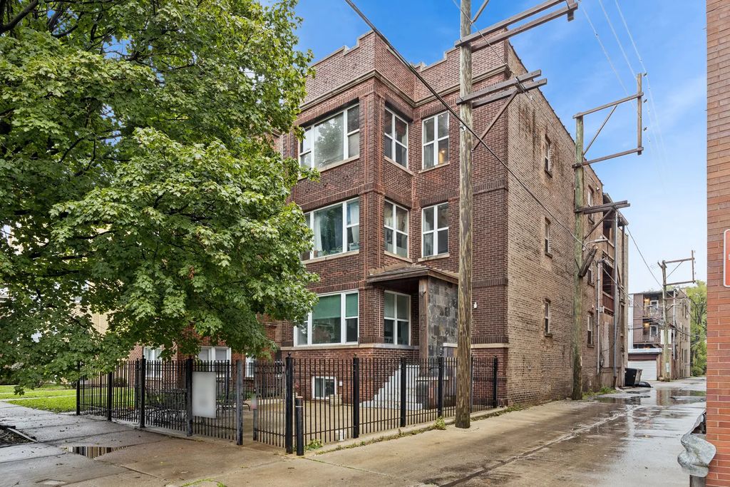 4415 N Rockwell Street 1f, Chicago