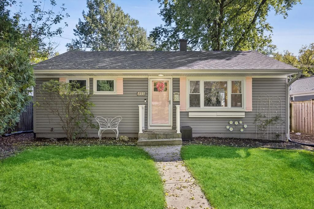 644 W Hinsdale Avenue, Hinsdale
