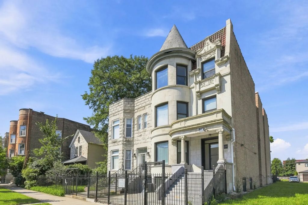 4834 S Prairie Avenue 3, Chicago