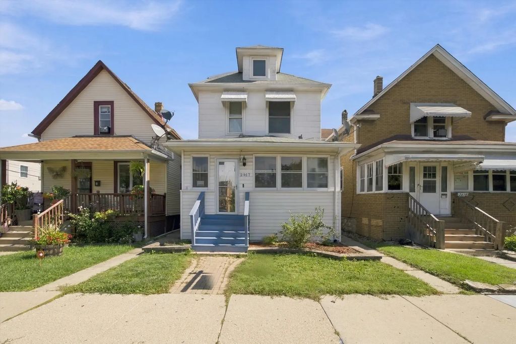 2617 S 60th Court, Cicero
