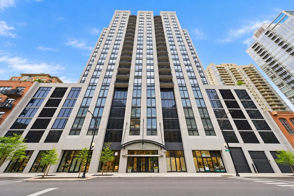 435 W Erie Street 801, Chicago