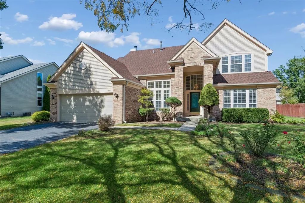 925 Brompton Circle, Bolingbrook