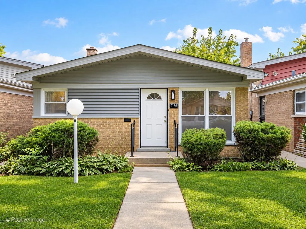 9136 S Union Avenue, Chicago