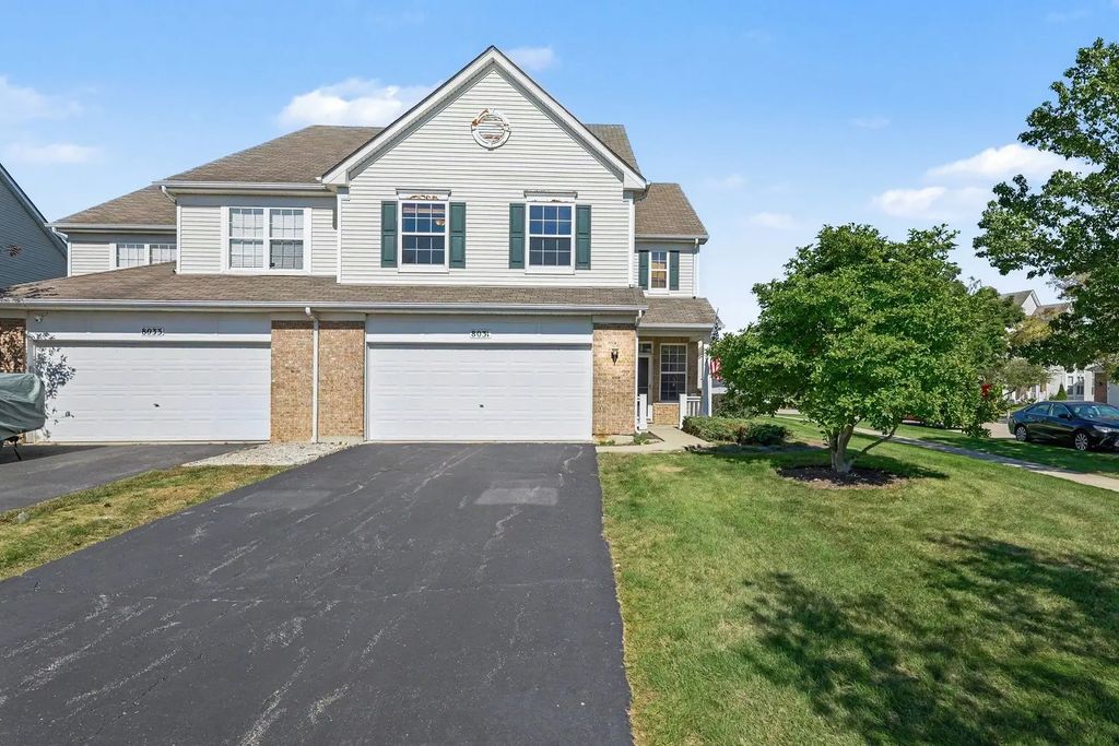 8031 Harrier Avenue, Joliet