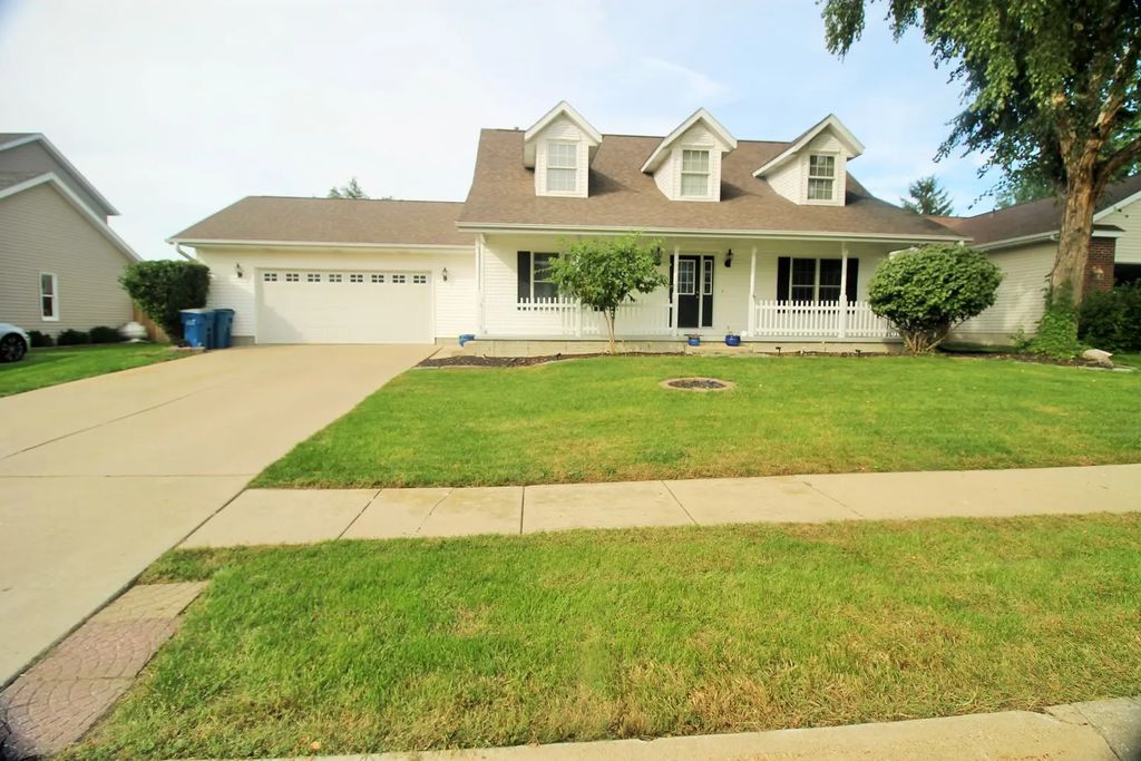 905 25th Avenue Court, Silvis