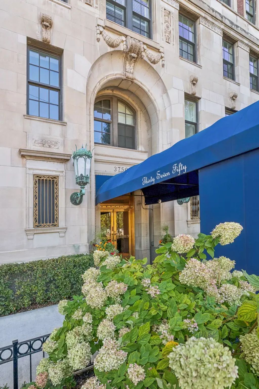 3750 N Lake Shore Drive 6c, Chicago