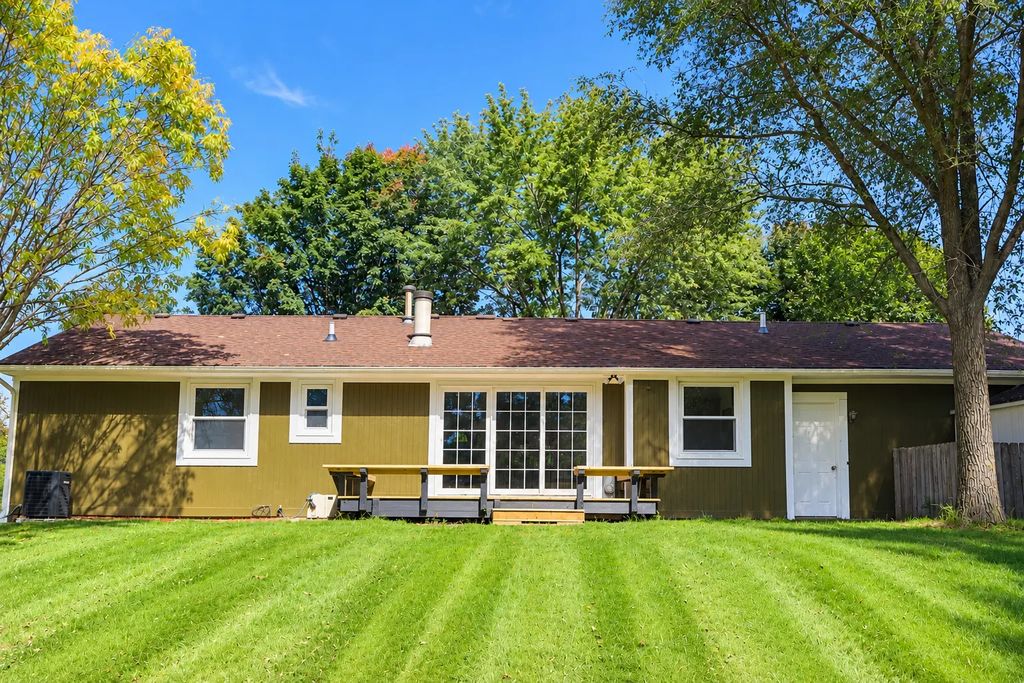 3071 Breezeway Drive, Rockford