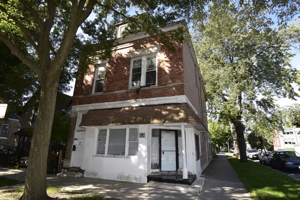 3000 S Kedvale Avenue, Chicago