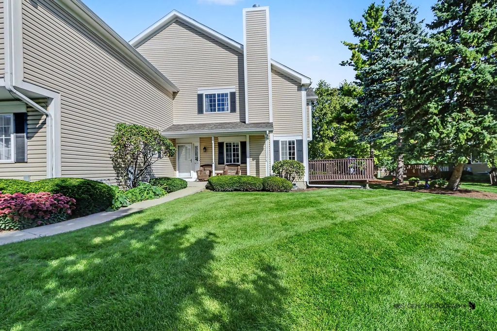 631 Silver Creek Road, Woodstock