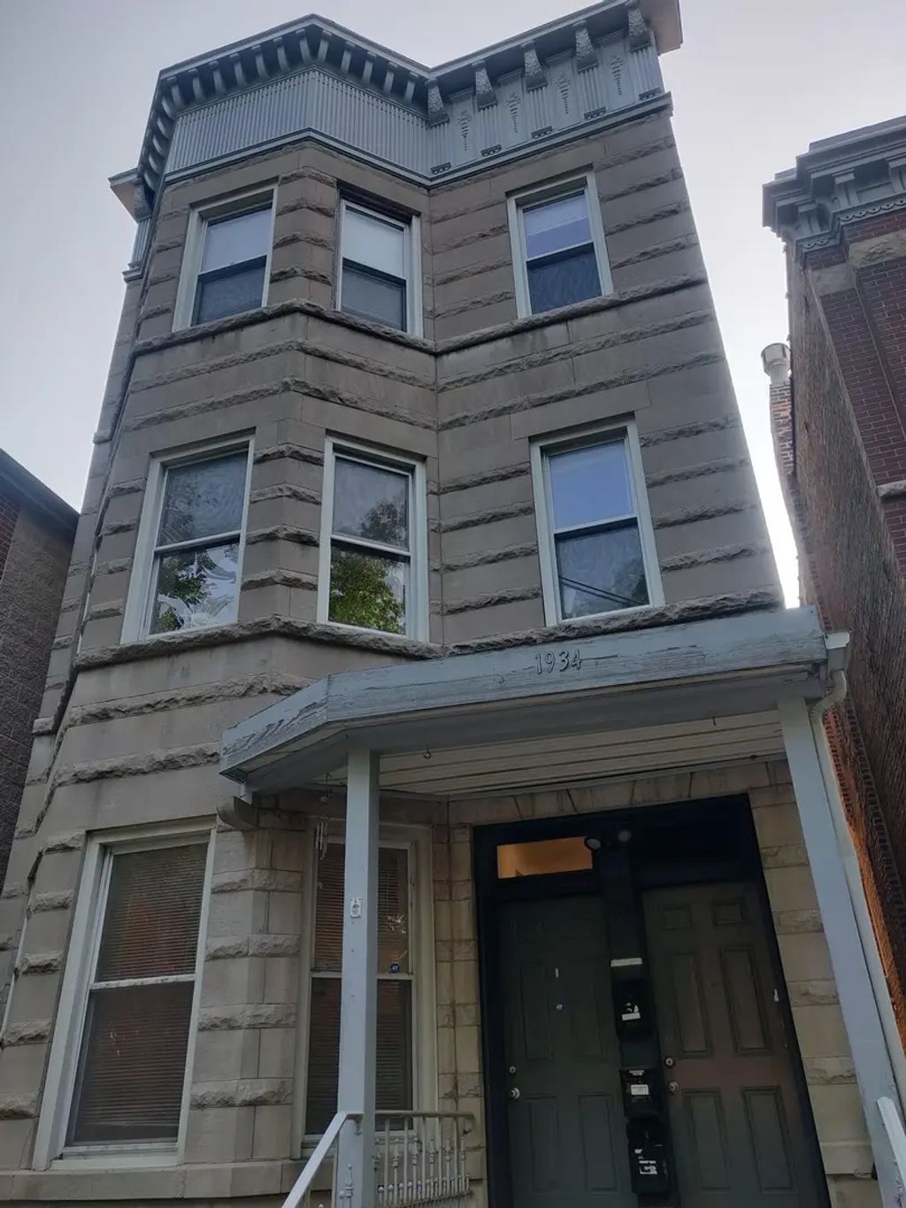 1934 N Hoyne Avenue 2, Chicago