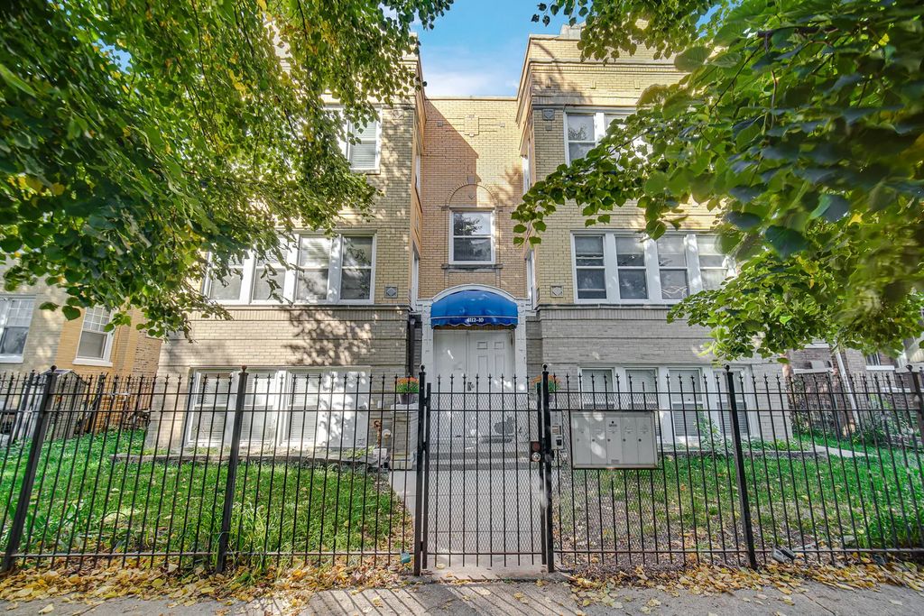4112 W George Street 2w, Chicago