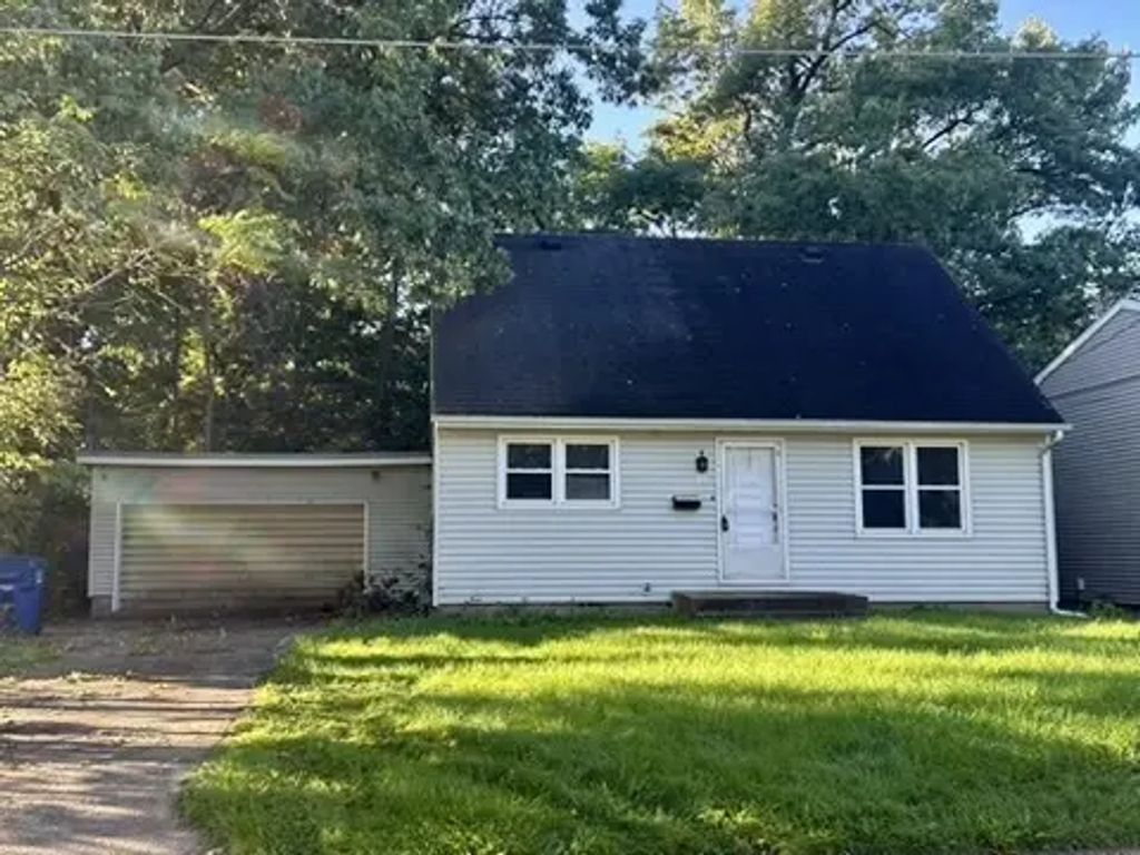 5340 7th Avenue, Moline