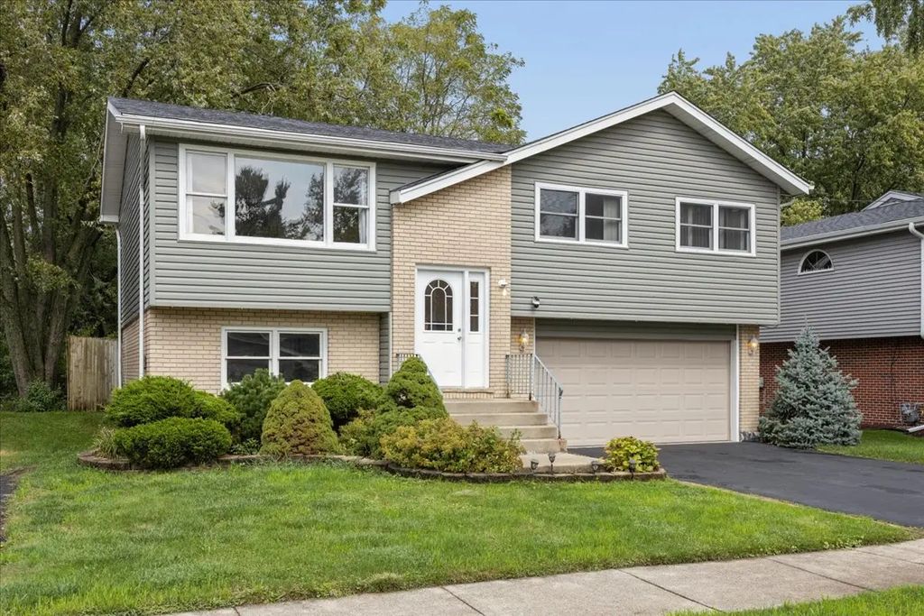 4352 150th Street, Midlothian