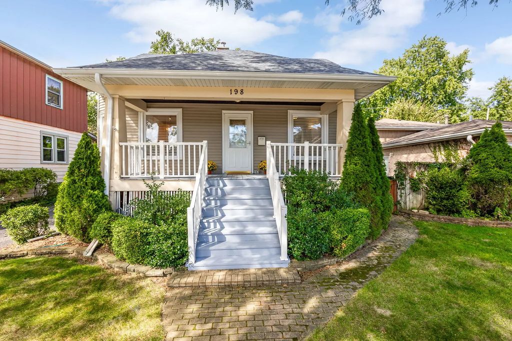 198 W Quincy Street, Riverside