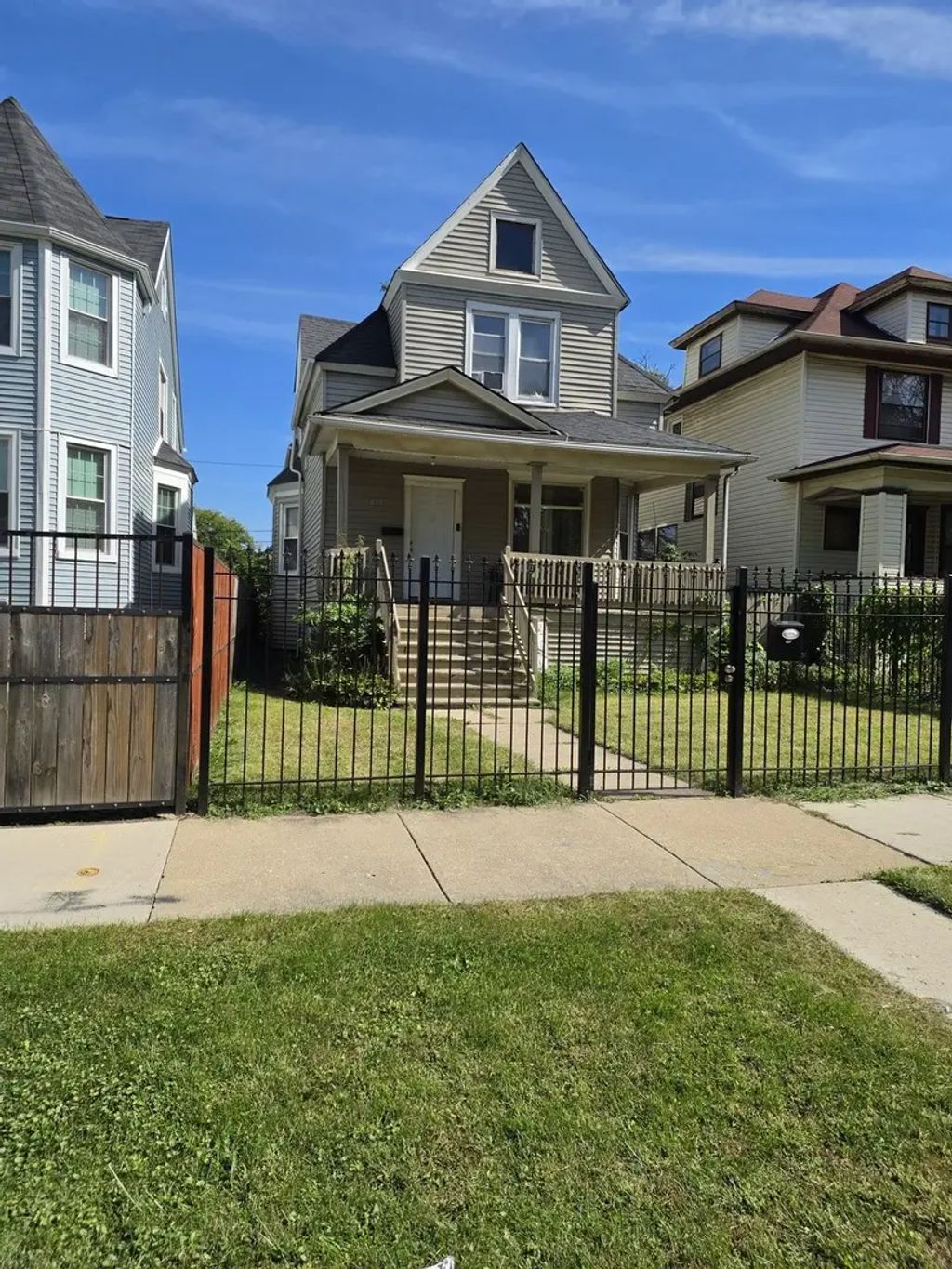 837 N Lorel Avenue, Chicago
