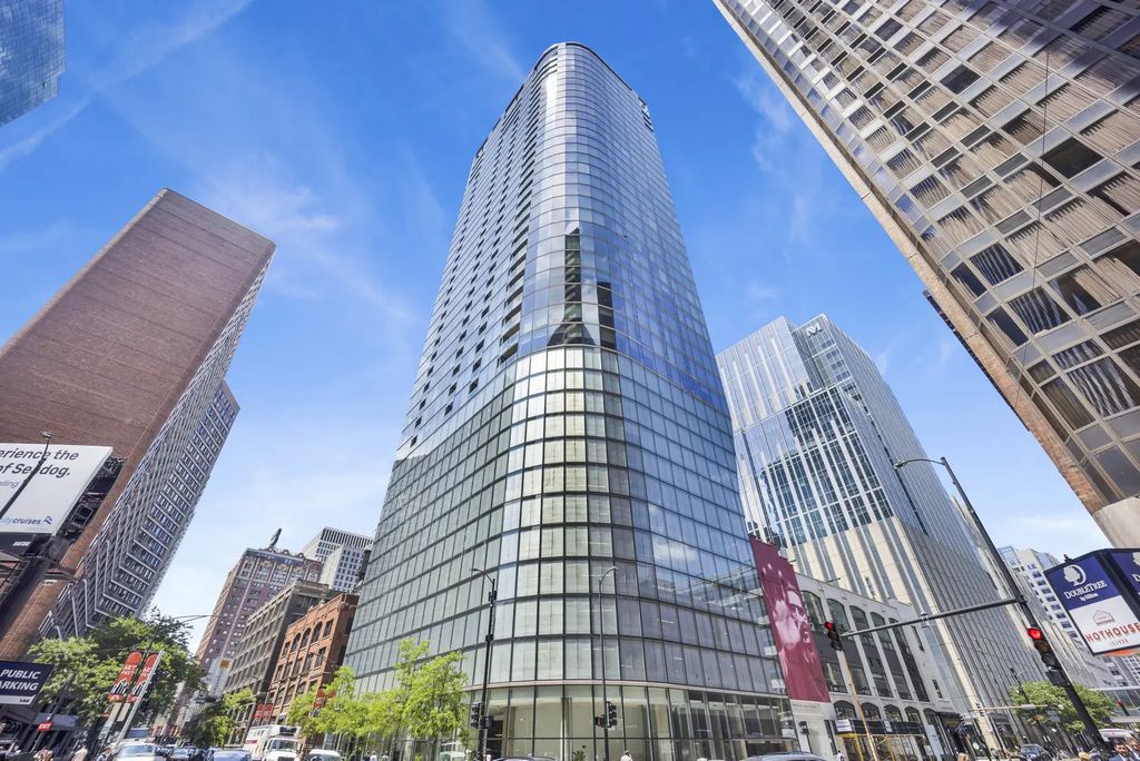 600 N Fairbanks Court 1504, Chicago