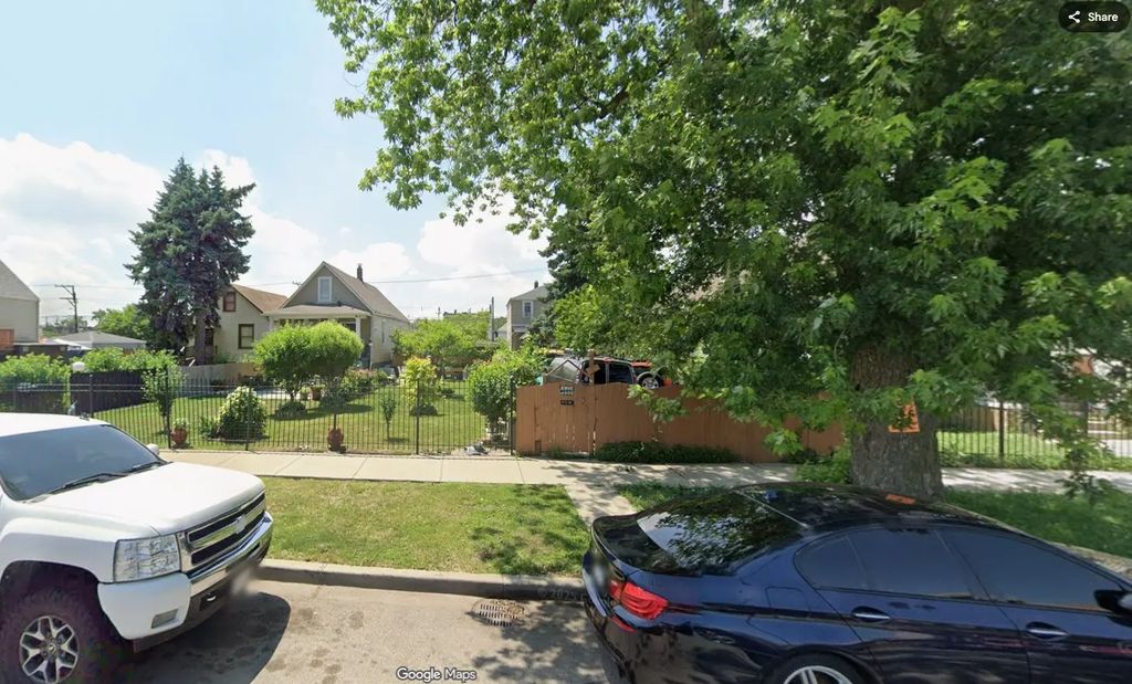 7234 S Claremont Avenue, Chicago