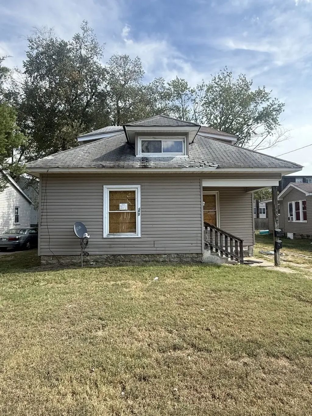 507 S Hays Avenue, Carbondale
