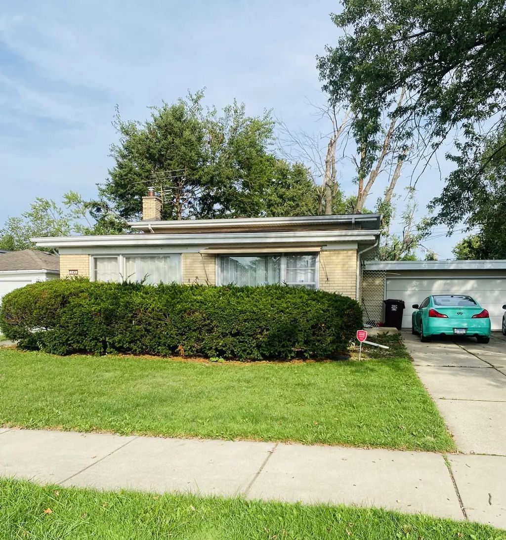 145 Grace Lane, Chicago Heights