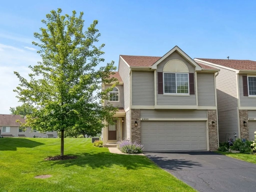 6980 Brightwater Drive, Fox Lake