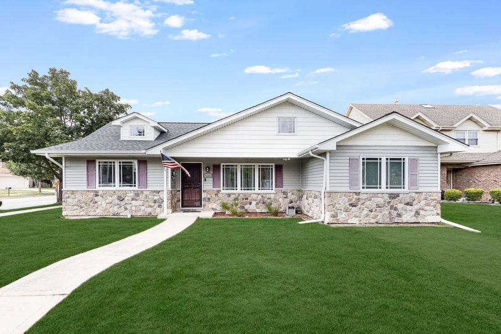 6116 W 94th Street, Oak Lawn