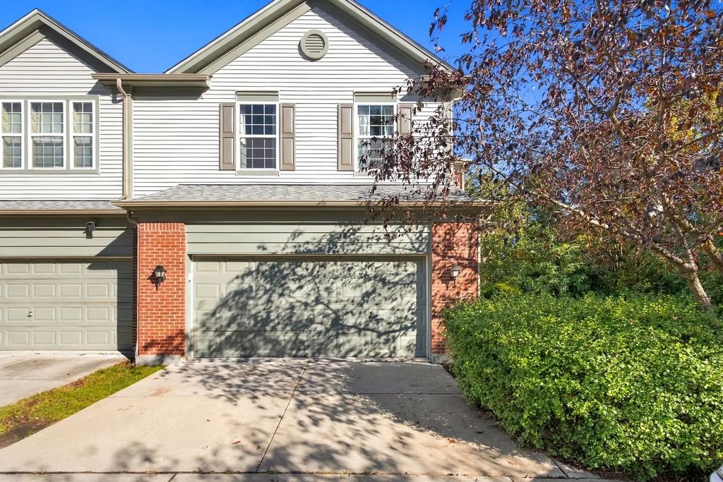 1469 Yellowstone Drive, Streamwood