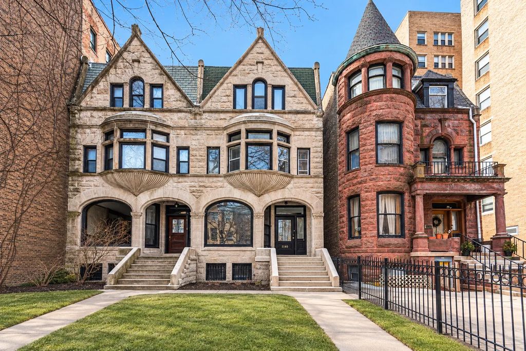 5114 S Dorchester Avenue, Chicago