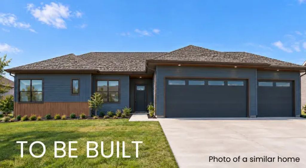 7027 Black Oak Drive, Bettendorf