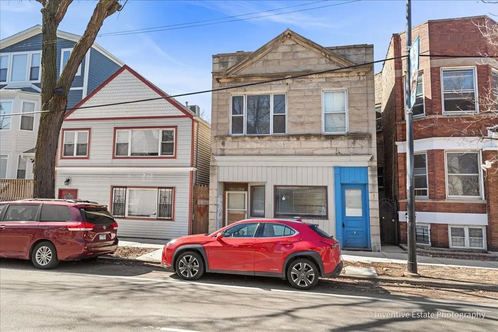 3636 N Ashland Avenue, Chicago
