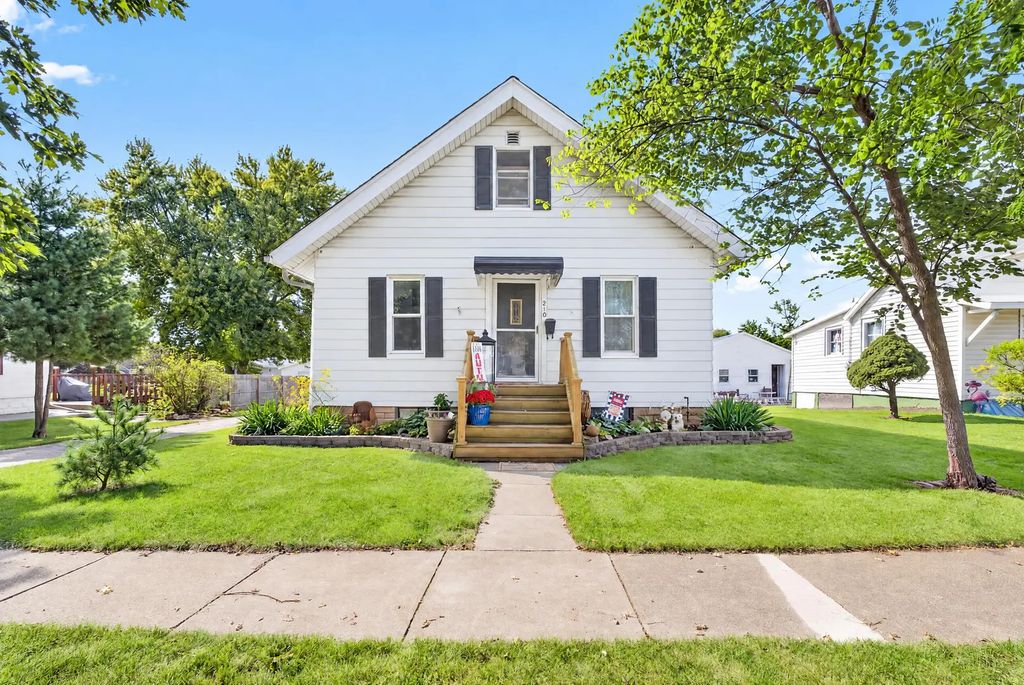 210 S 10th Street, Rochelle