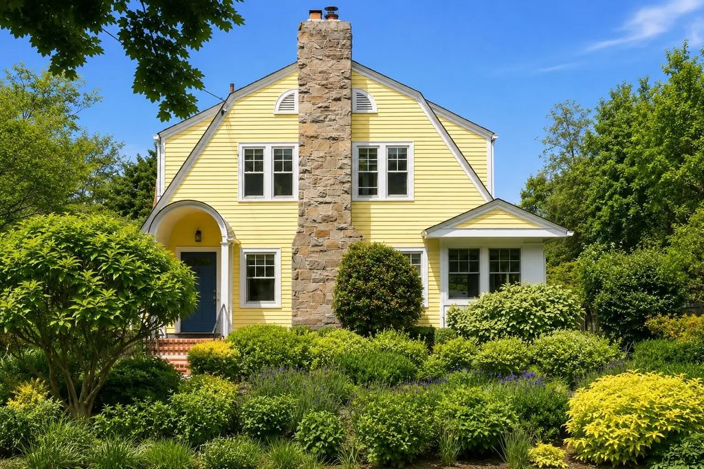 3755 Jenifer Street Nw, Washington