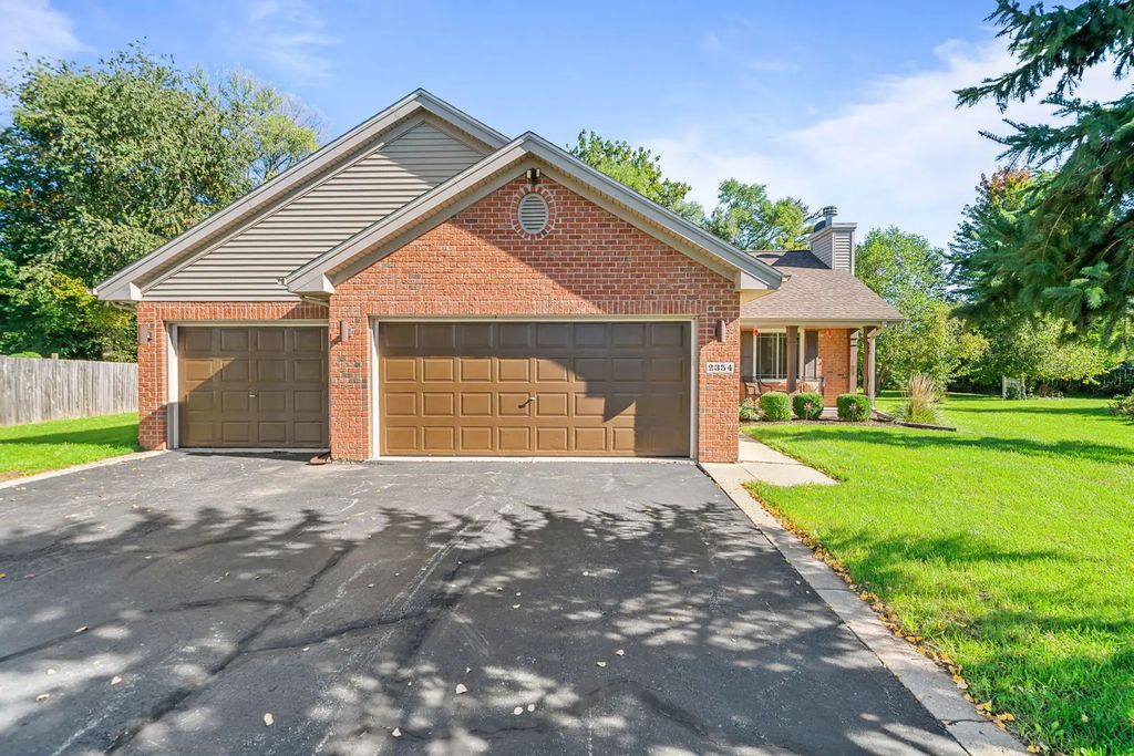 2354 Winfield Court, Rockton