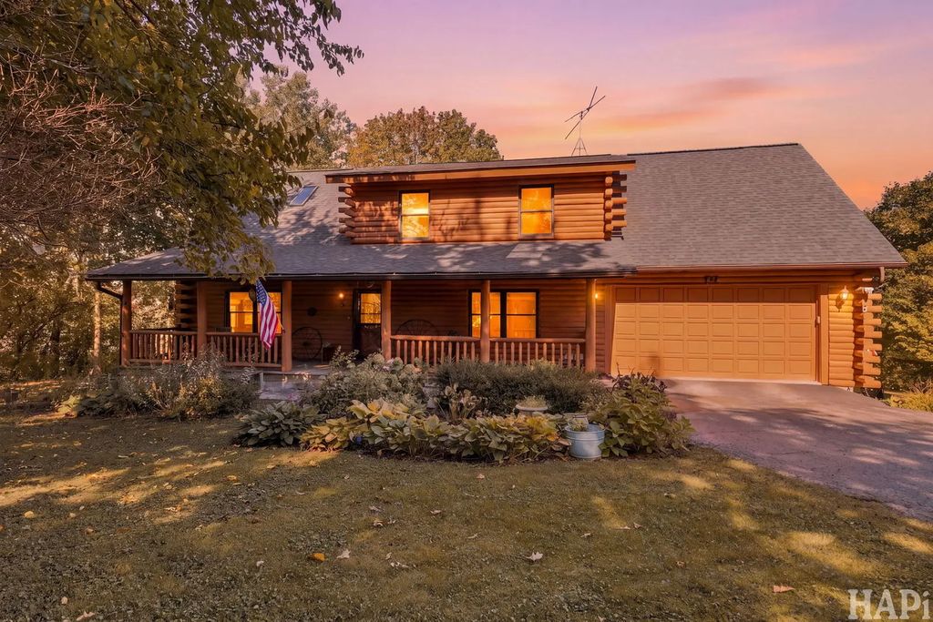 707 Quinn Road, McHenry