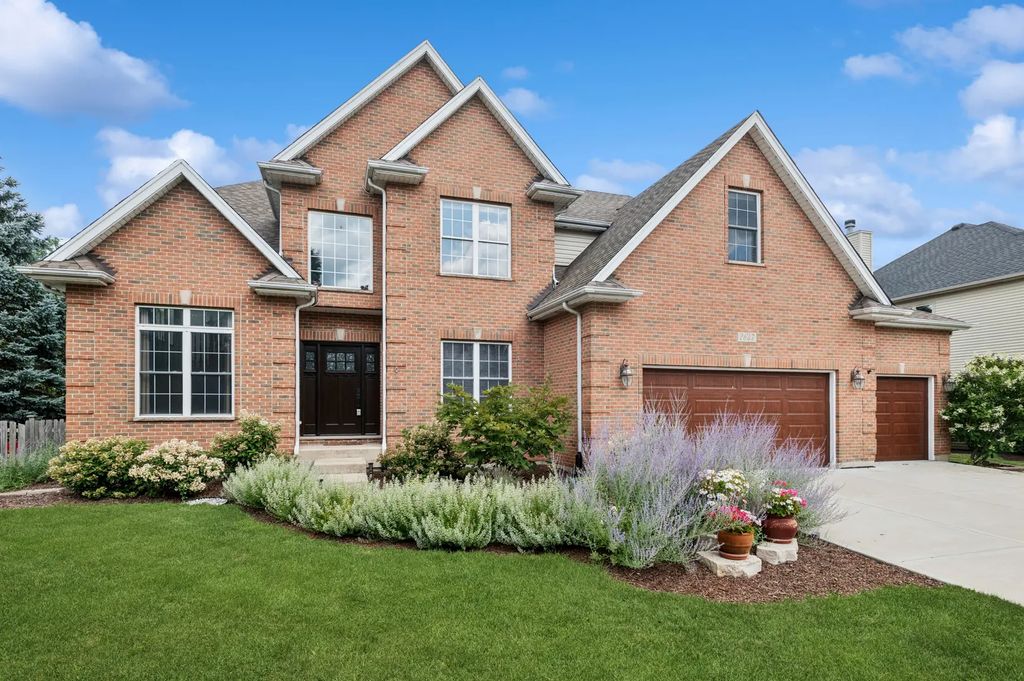 2647 Lupine Circle, Naperville